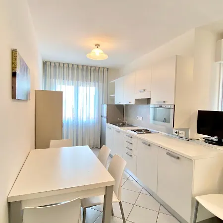 Artesi - Carraro Immobiliare - Family Lägenhet