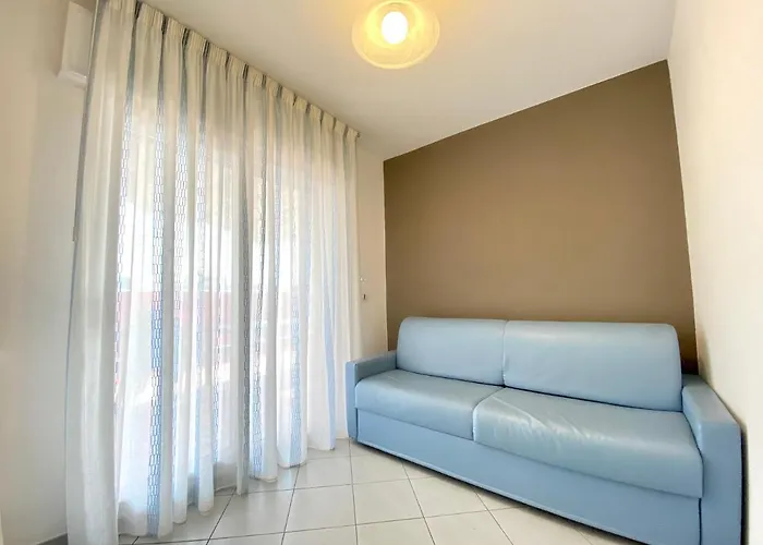 Artesi - Carraro Immobiliare - Family * Lido di Jesolo